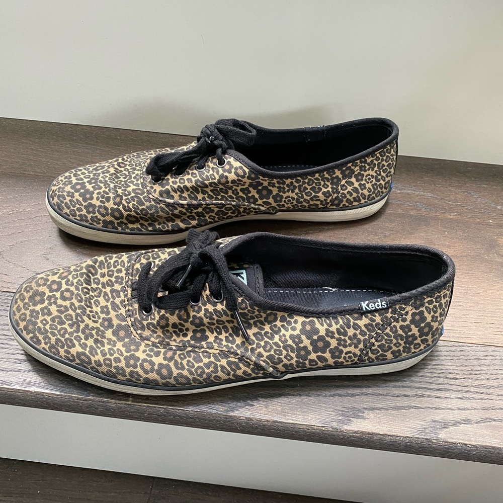 Floral cheetah print keds size 10